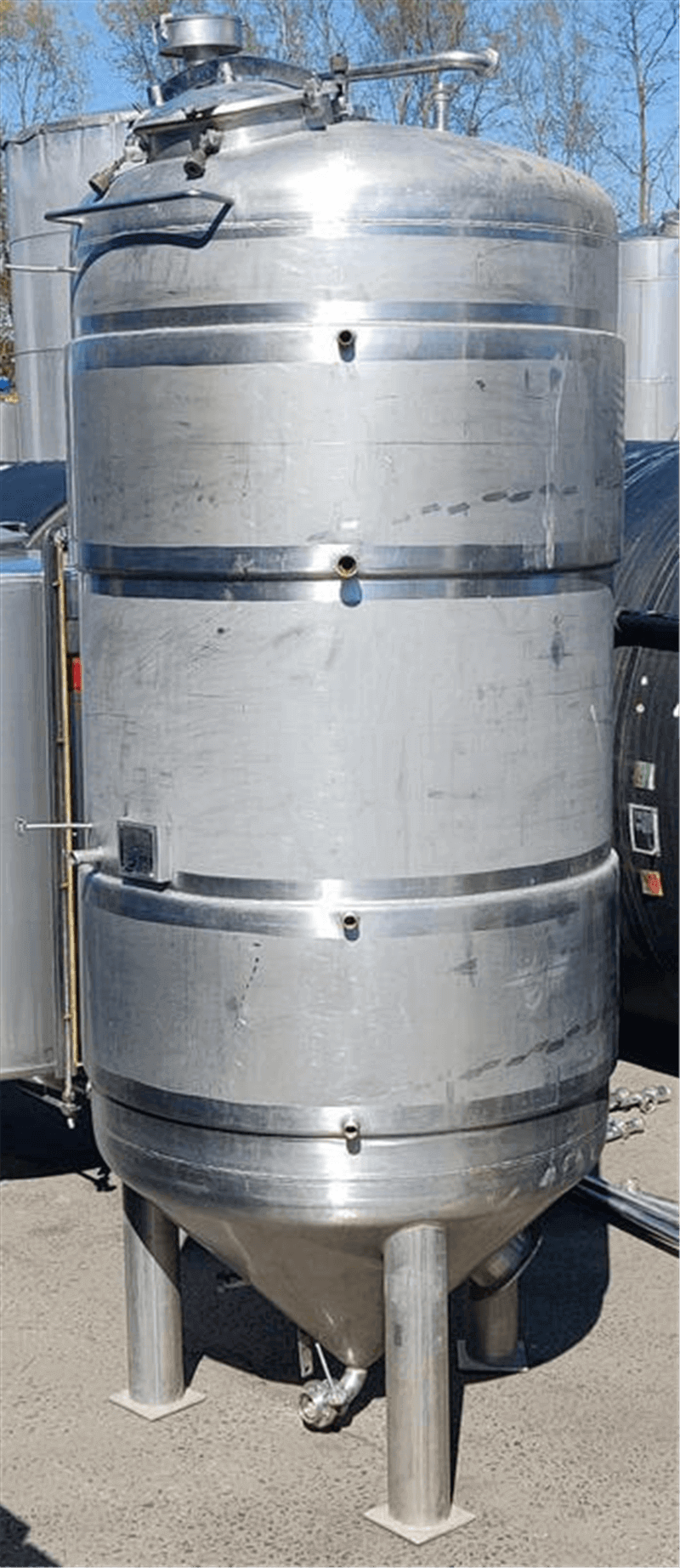 03.45.RA.02 - Cuve de stockage d'occasion