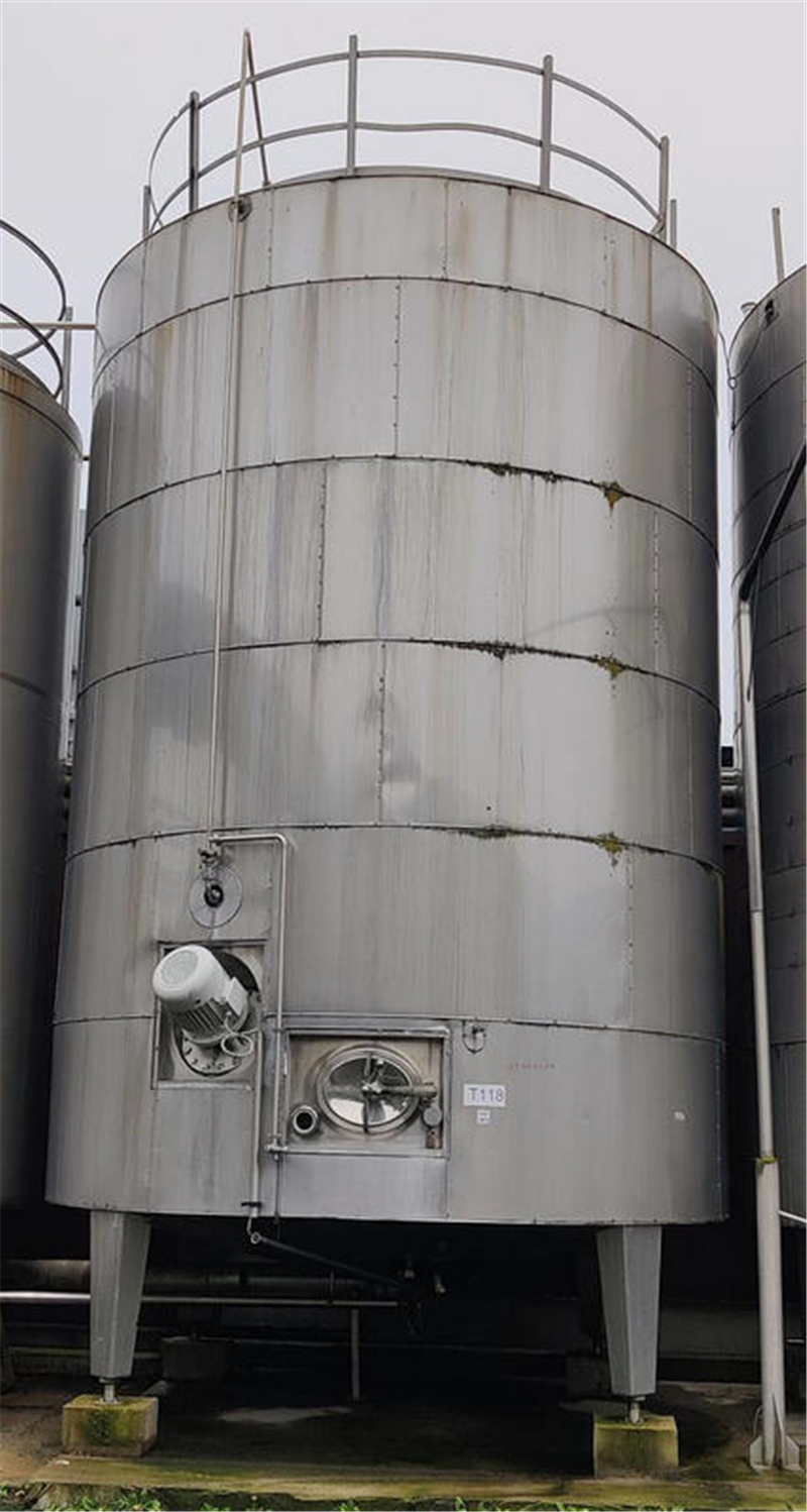 03.46.OL.04 - Gebruikte mengtank