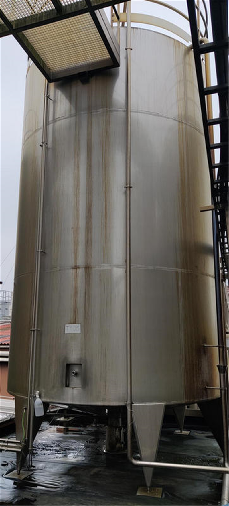 03.46.OL.35 - Gebruikte mengtank