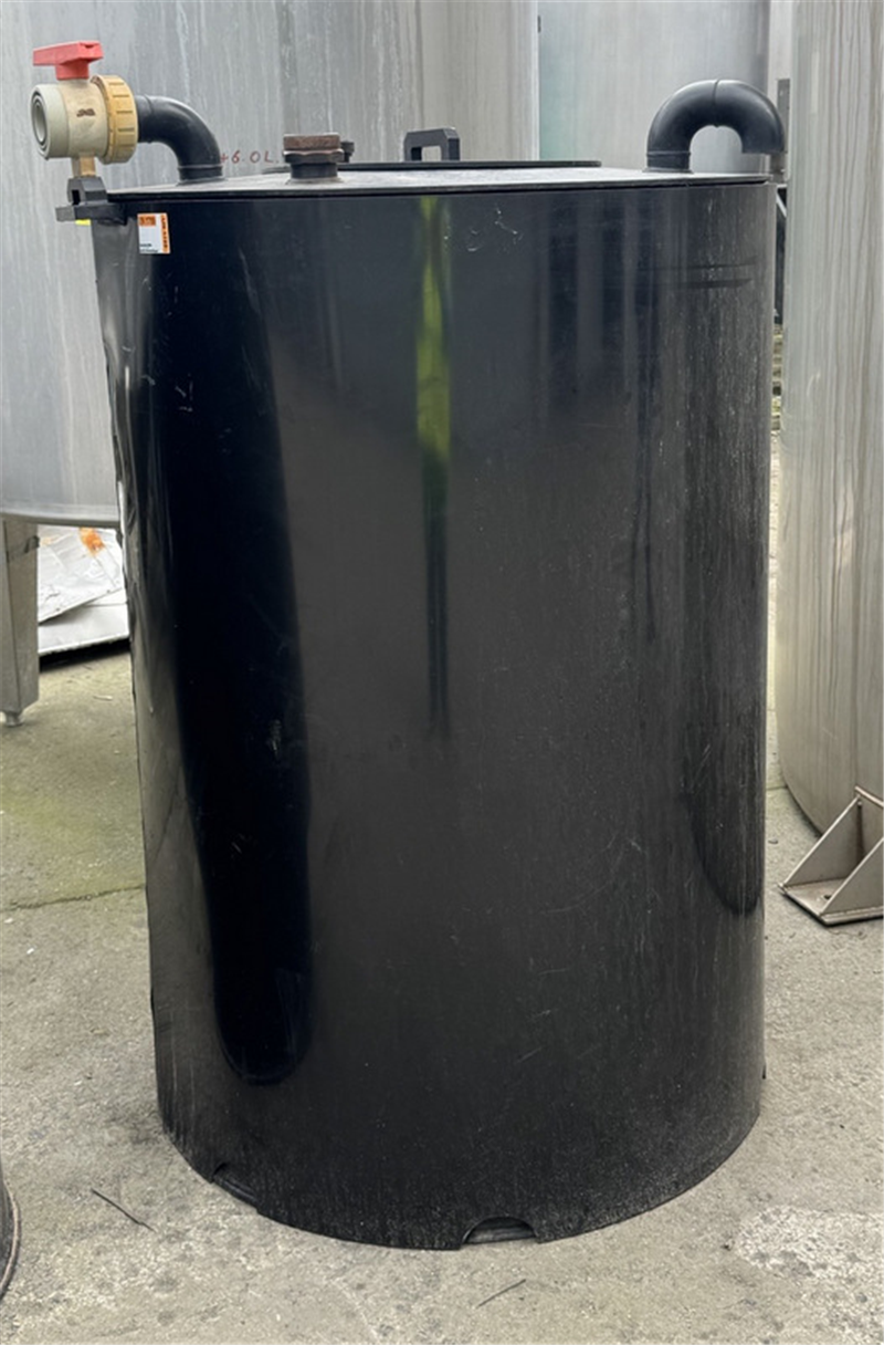 10.46.XY.03 - Gebruikte opslagtank